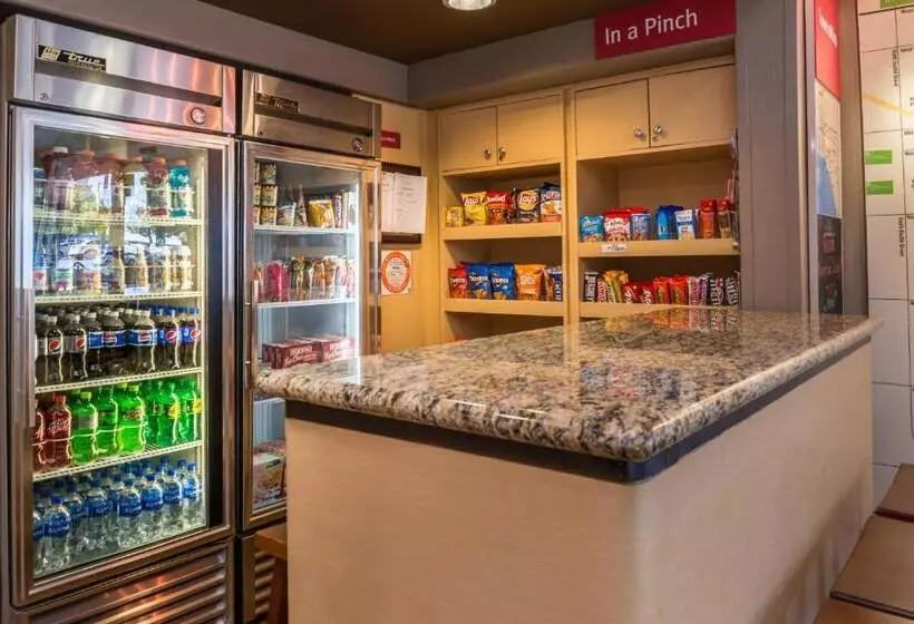 هتل Towneplace Suites By Marriott Anaheim Maingate Near Angel Stadium