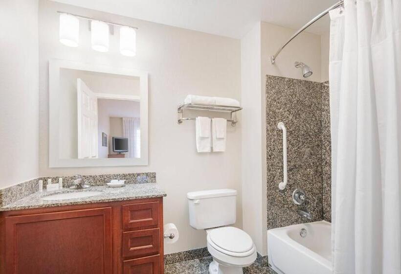 فندق Towneplace Suites By Marriott Bentonville Rogers