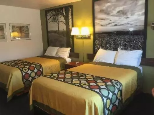 모텔 Ainsworth Inn