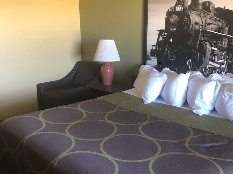 فندق على الطريق Florence, Co