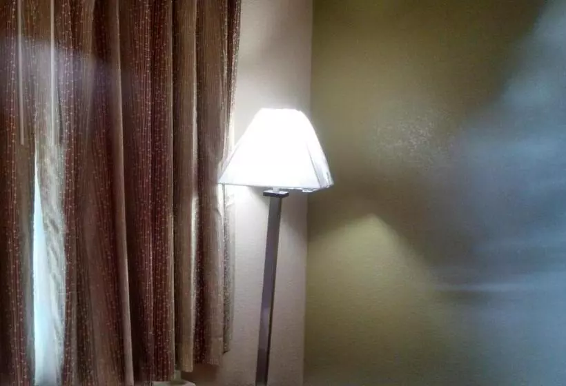 모텔 Relax Inn Heth