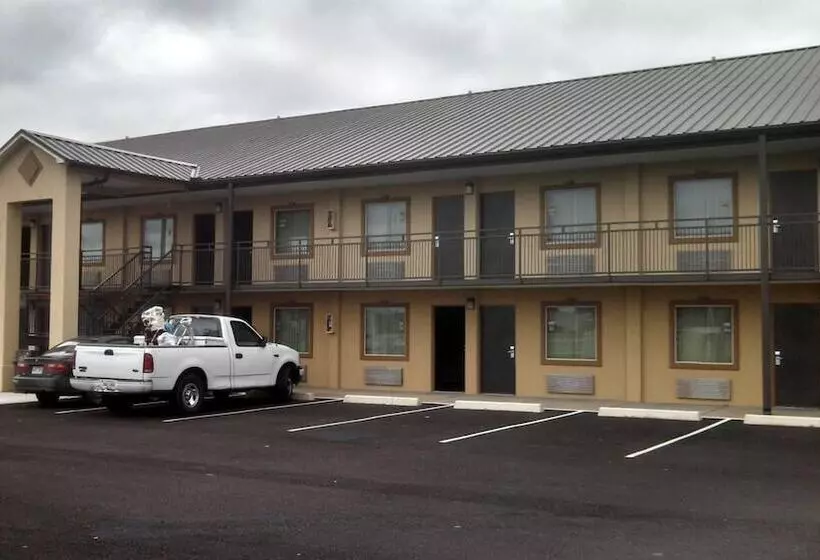 모텔 Relax Inn Heth