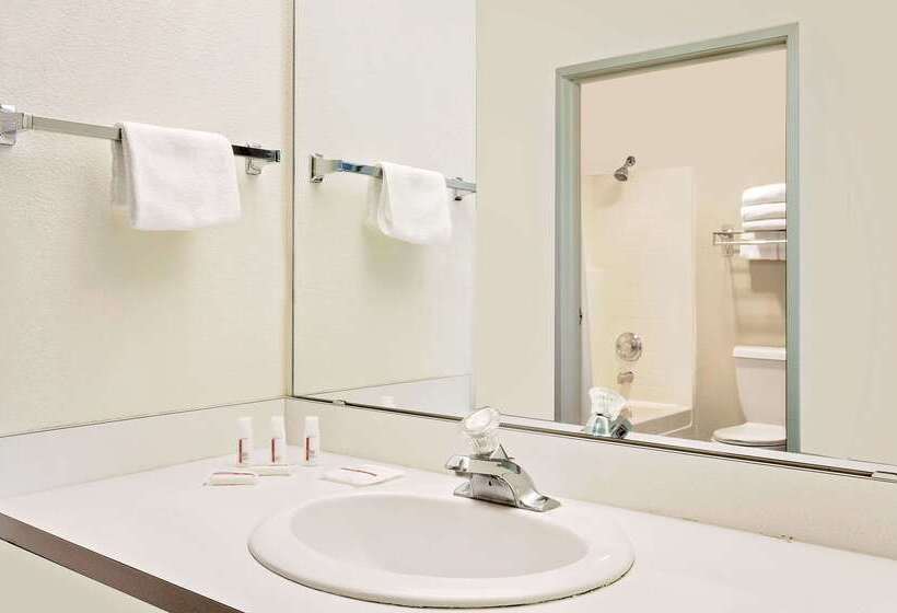 מוטל Super 8 By Wyndham Battle Mountain