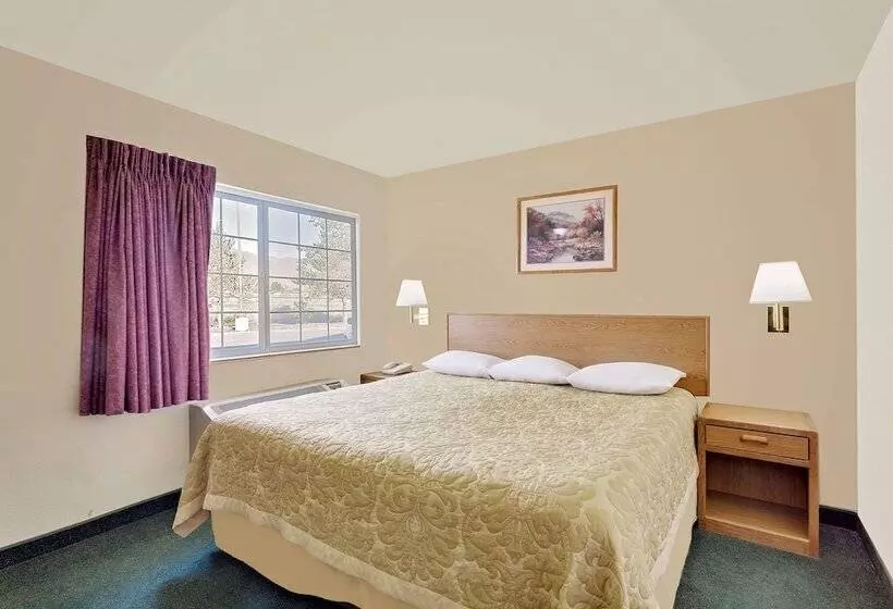 모텔 Super 8 By Wyndham Battle Mountain