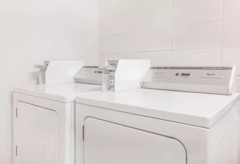 모텔 Super 8 By Wyndham Conway