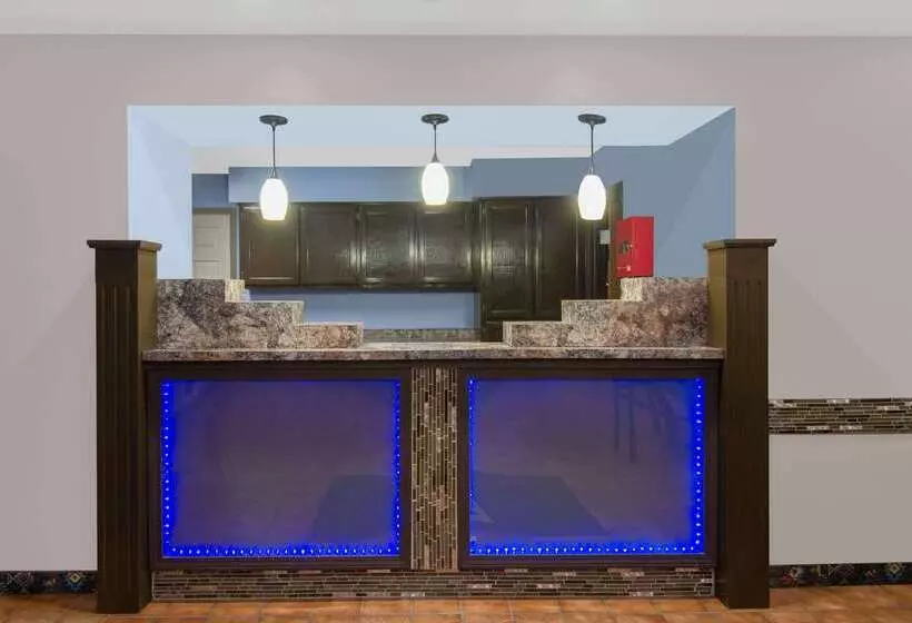 汽车旅馆 Super 8 By Wyndham Fort Sumner