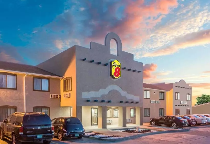 汽车旅馆 Super 8 By Wyndham Fort Sumner