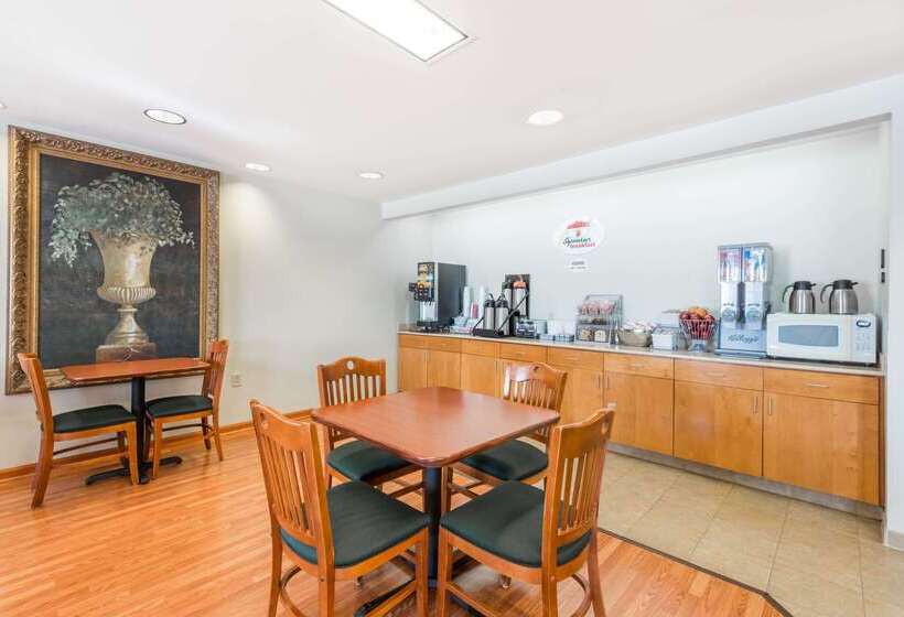 Motel Super 8 By Wyndham Hagerstown/halfway Area