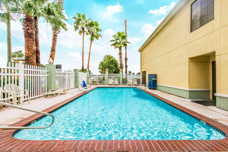 Motel Super 8 By Wyndham Lake Charles/sulphur