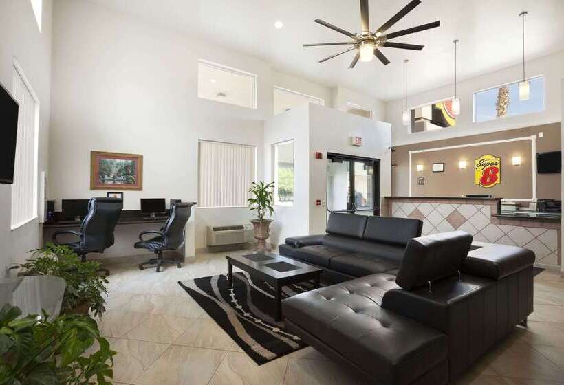 فندق على الطريق Super 8 By Wyndham Marana/tucson Area