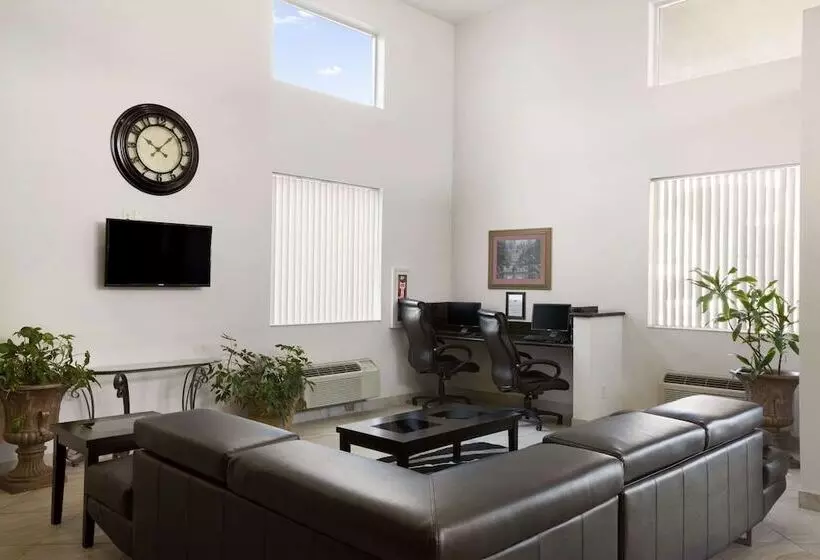 모텔 Super 8 By Wyndham Marana/tucson Area