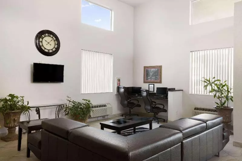 모텔 Super 8 By Wyndham Marana/tucson Area