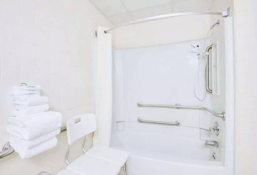 모텔 Super 8 By Wyndham Port Clinton