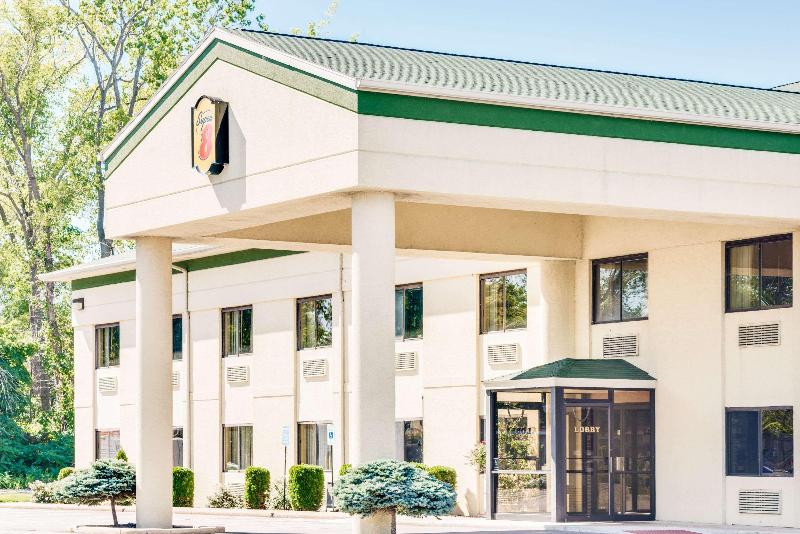 Motel Super 8 By Wyndham Port Clinton