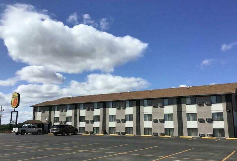 Motel Super 8 By Wyndham Miles City