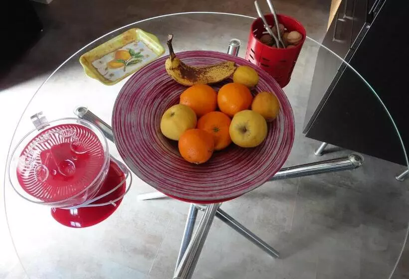 Aamiaismajoitus (B&B) La Chambre