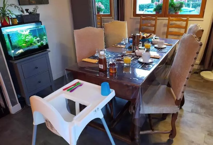 Aamiaismajoitus (B&B) La Chambre