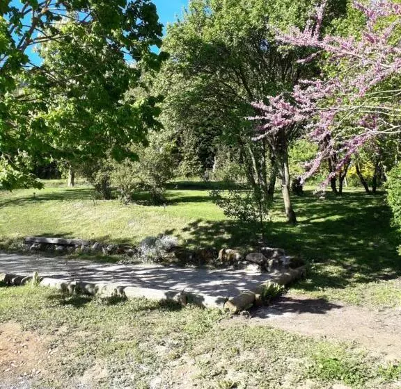 ベッドアンドブレックファースト Les Tremieres