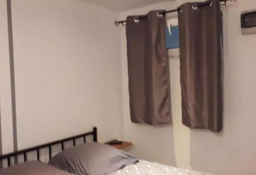 ベッドアンドブレックファースト Les Tremieres