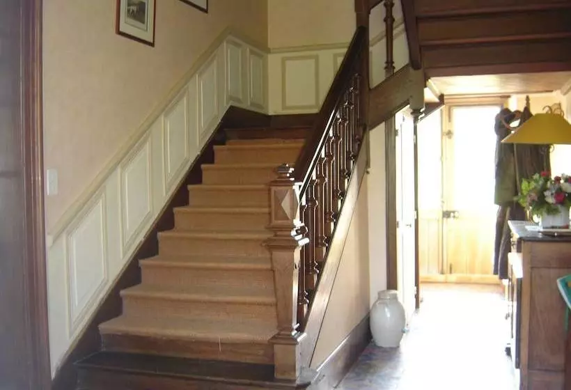 Aamiaismajoitus (B&B) Manoir De La Brossette