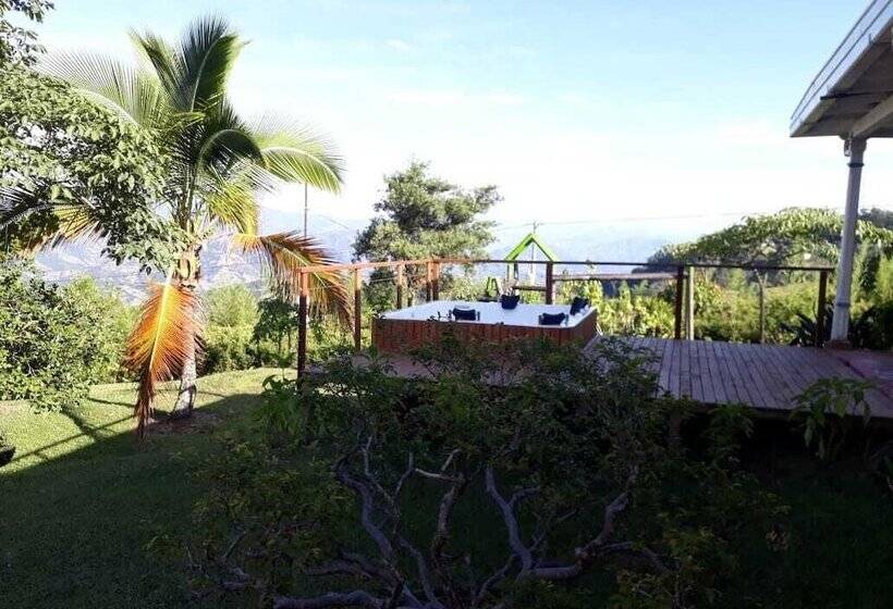 Finca Caja De Oro Fredonia