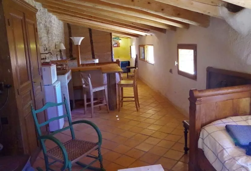 Hotelli Auberge Les Liards