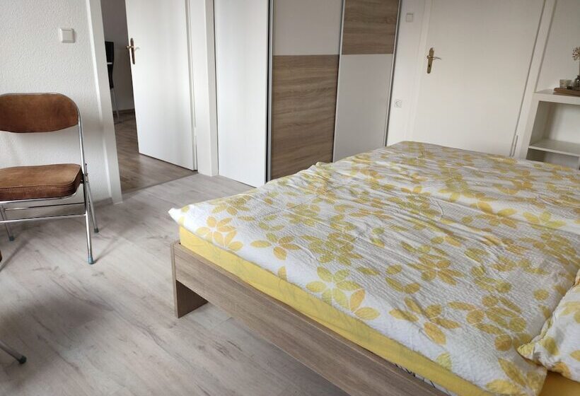 호텔 Ferienwohnungen Hinternah