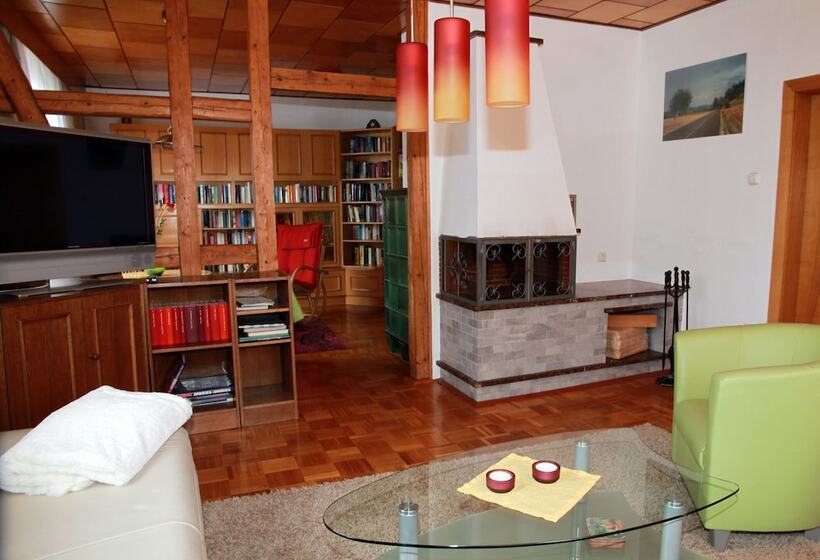 호텔 Ferienwohnungen Hinternah