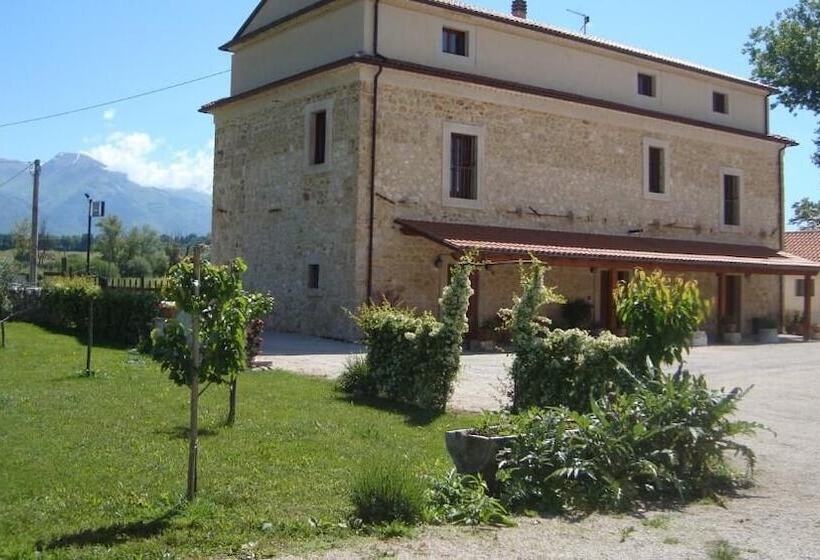 교외 호텔 Agriturismo Campo Del Monaco