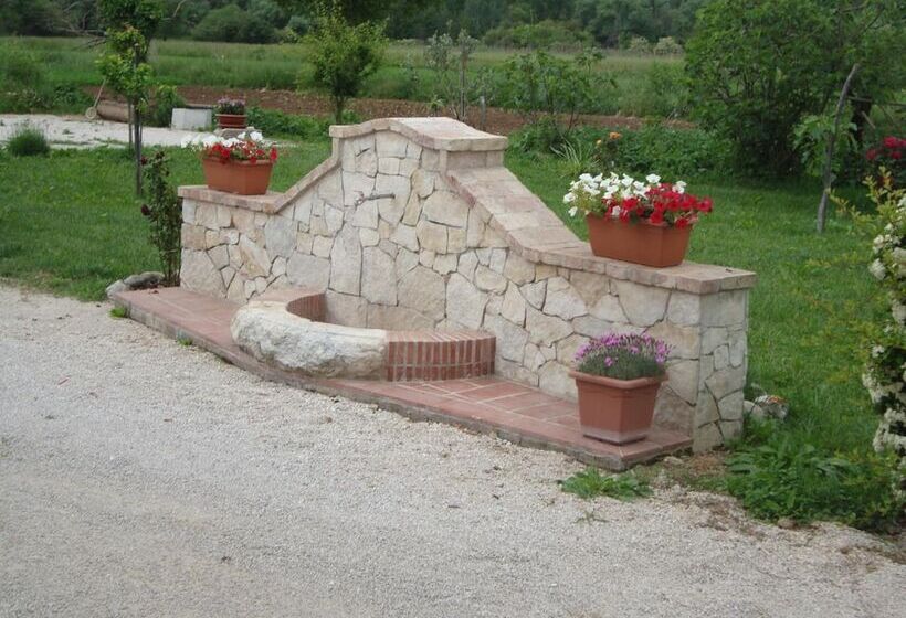 교외 호텔 Agriturismo Campo Del Monaco