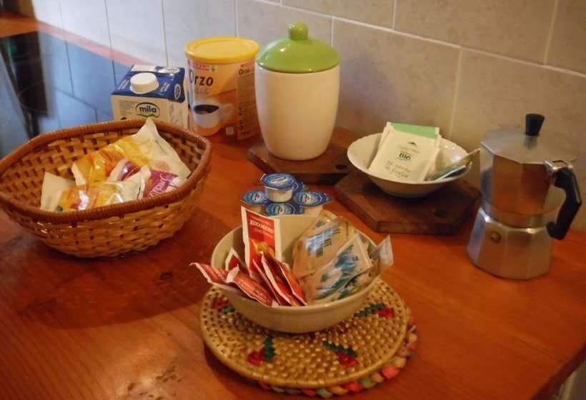 乡村酒店 Stasion Di Pueste