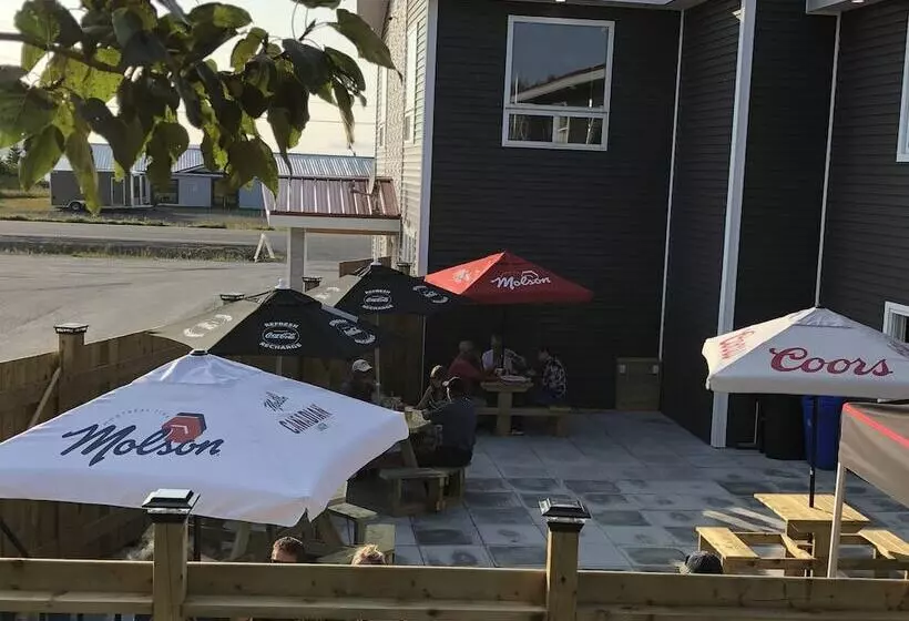 Hotelli Torrent River Inn