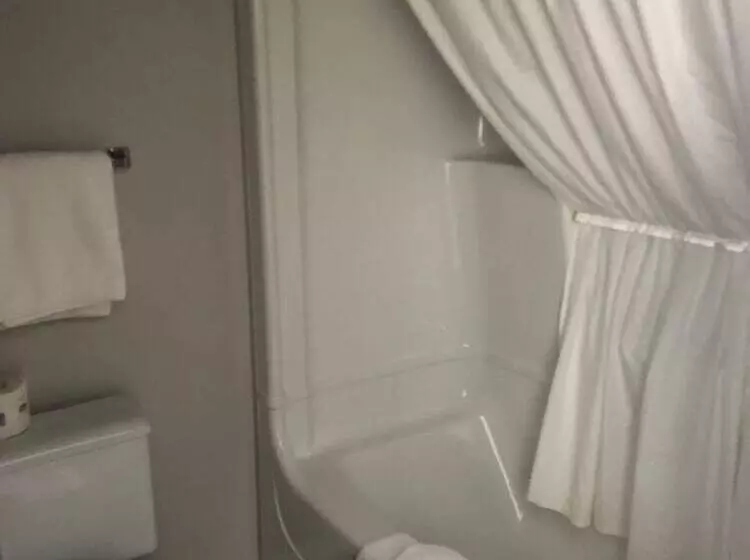 Hotelli Torrent River Inn