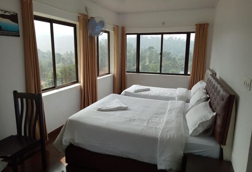 Hotel Vythiri Palace