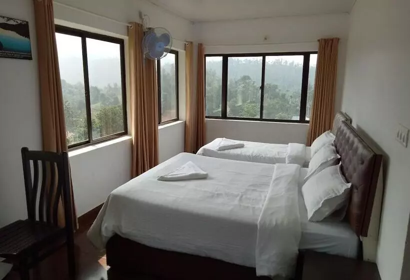 Hotelli Vythiri Palace