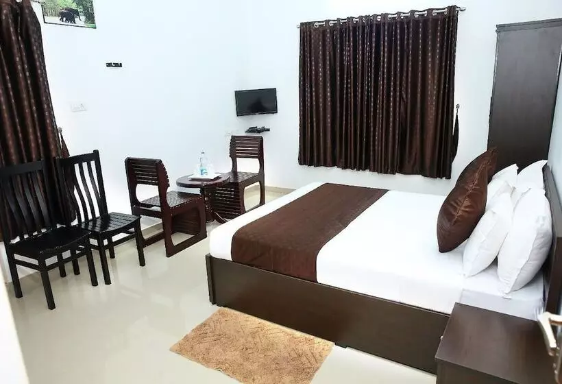 Hotelli Vythiri Palace