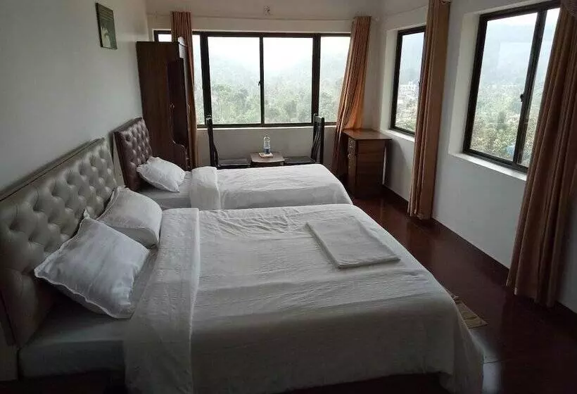 Hotelli Vythiri Palace