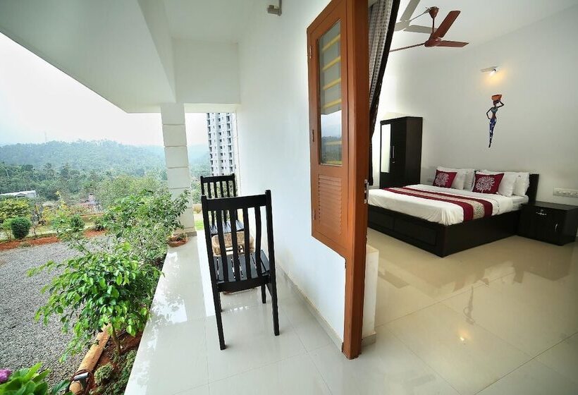 Hotel Vythiri Palace