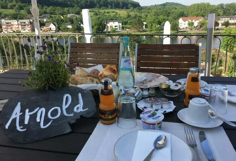 Hôtel Zur Moselterrasse