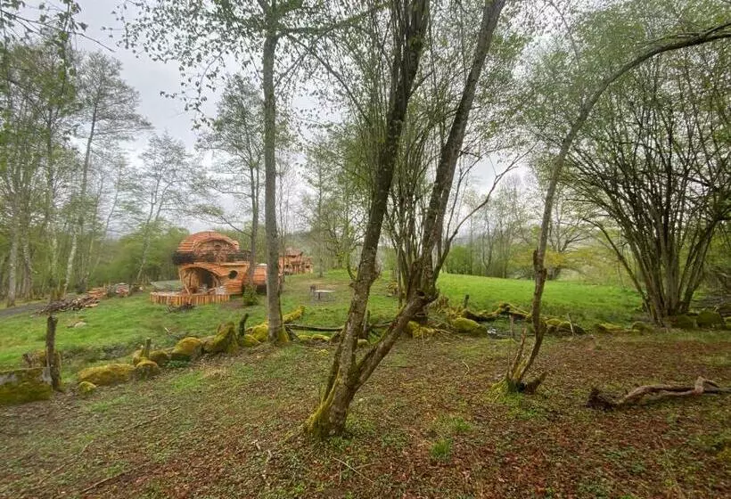 Les Cabanes De Pyrene