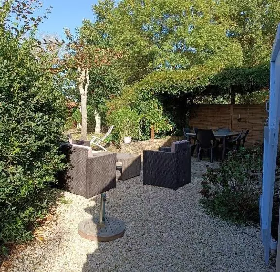 Les Granges Du Chiron