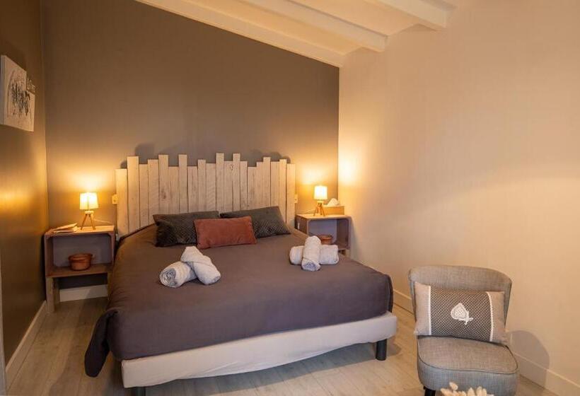 Les Granges Du Chiron