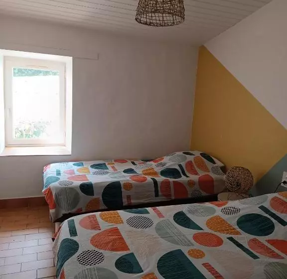 Les Granges Du Chiron