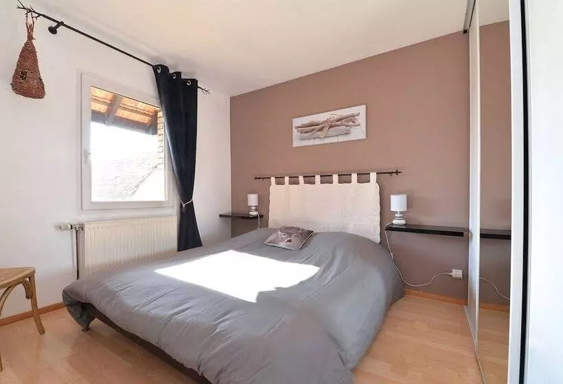 Majatalo La Longère Des Capucines