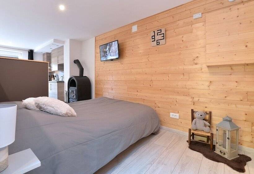 ペンション La Longère Des Capucines