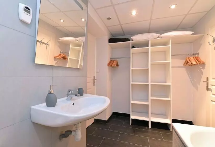 Majatalo La Longère Des Capucines