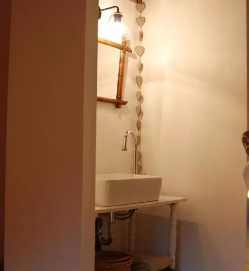 Majatalo La Source D'en Haut