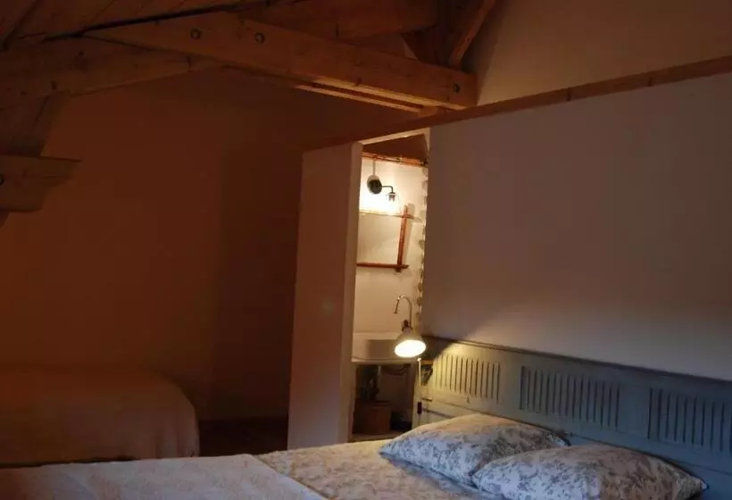 Majatalo La Source D'en Haut