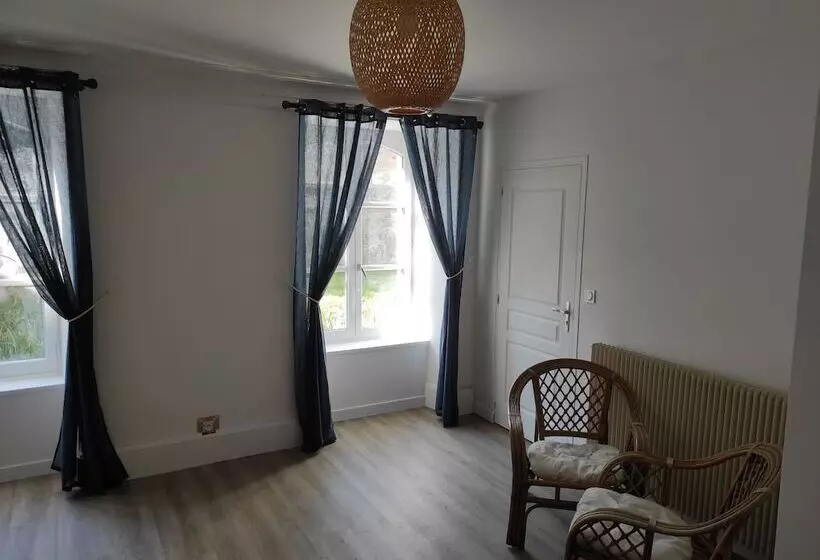 ペンション Chambres D Hôtes L Arche D Yvann