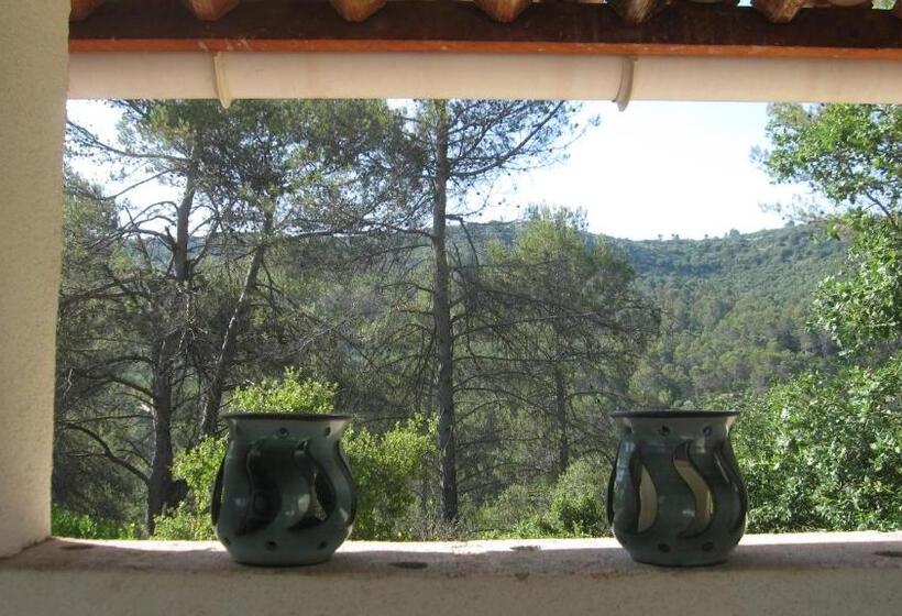 بنسيون Les Hauts Des Materonnes